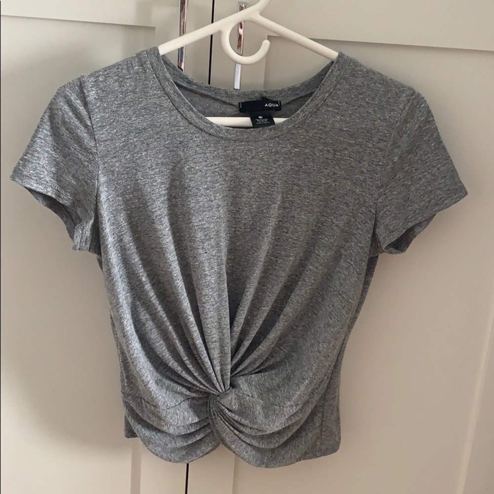 A grey t shirt